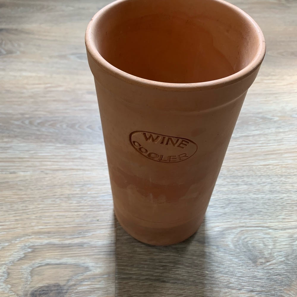 Clay Wine Chiller
